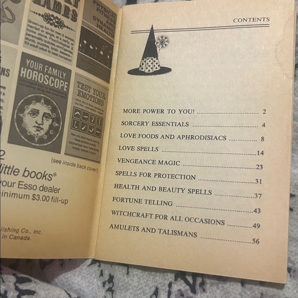 70’s Vintage Esso Astrology and Witchcraft mini Book Set - Picture 5 of 8